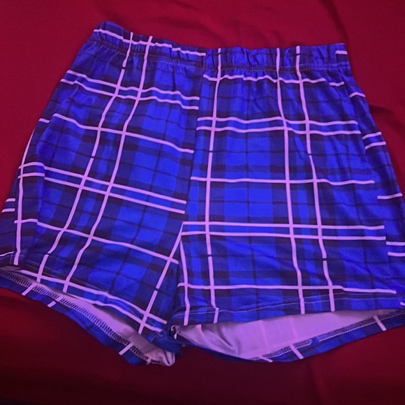 White and Blue plaid set - Picture 2 of 5
